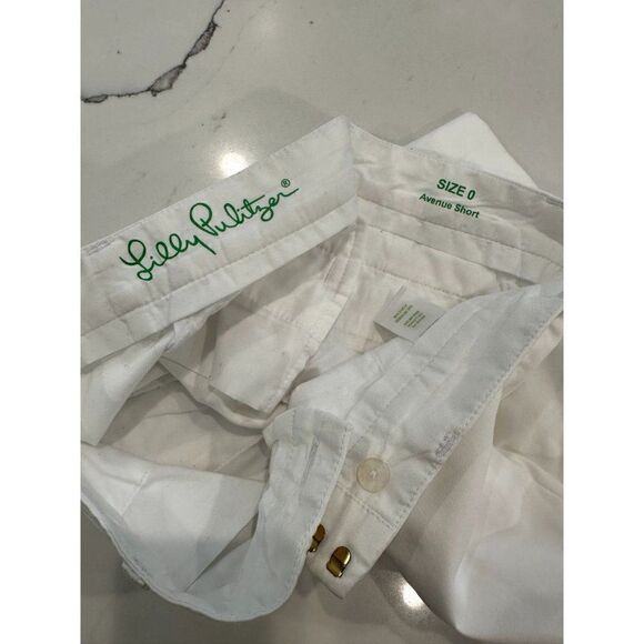 Lilly Pulitzer Avenue Bermuda Short in White Size 0 - Picture 3 of 3